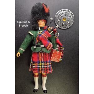 Peggy Nisbet Scottish Piper B339 & Kilt Brooch St. Justin Pewter Celtic 1970s